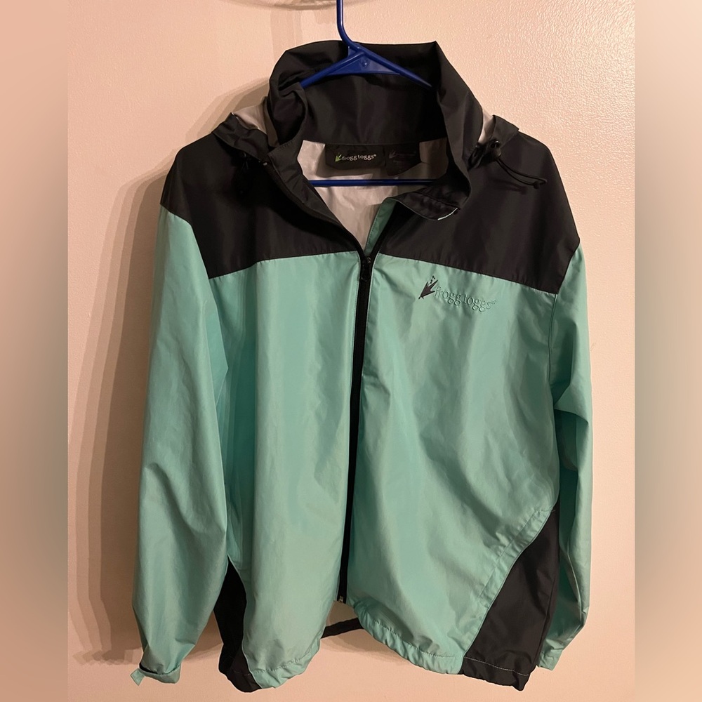 Frogg Toggs raincoat - size L/XL
